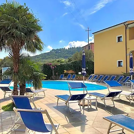 Aparthotel Corte Dei Venti
